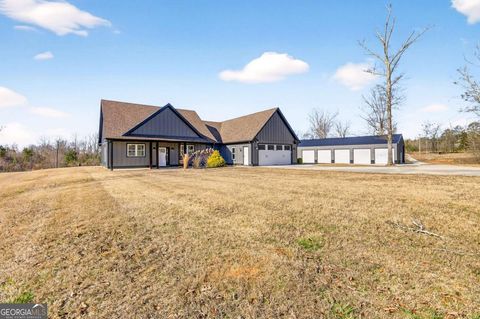 10 Last ST Moreland GA 30259