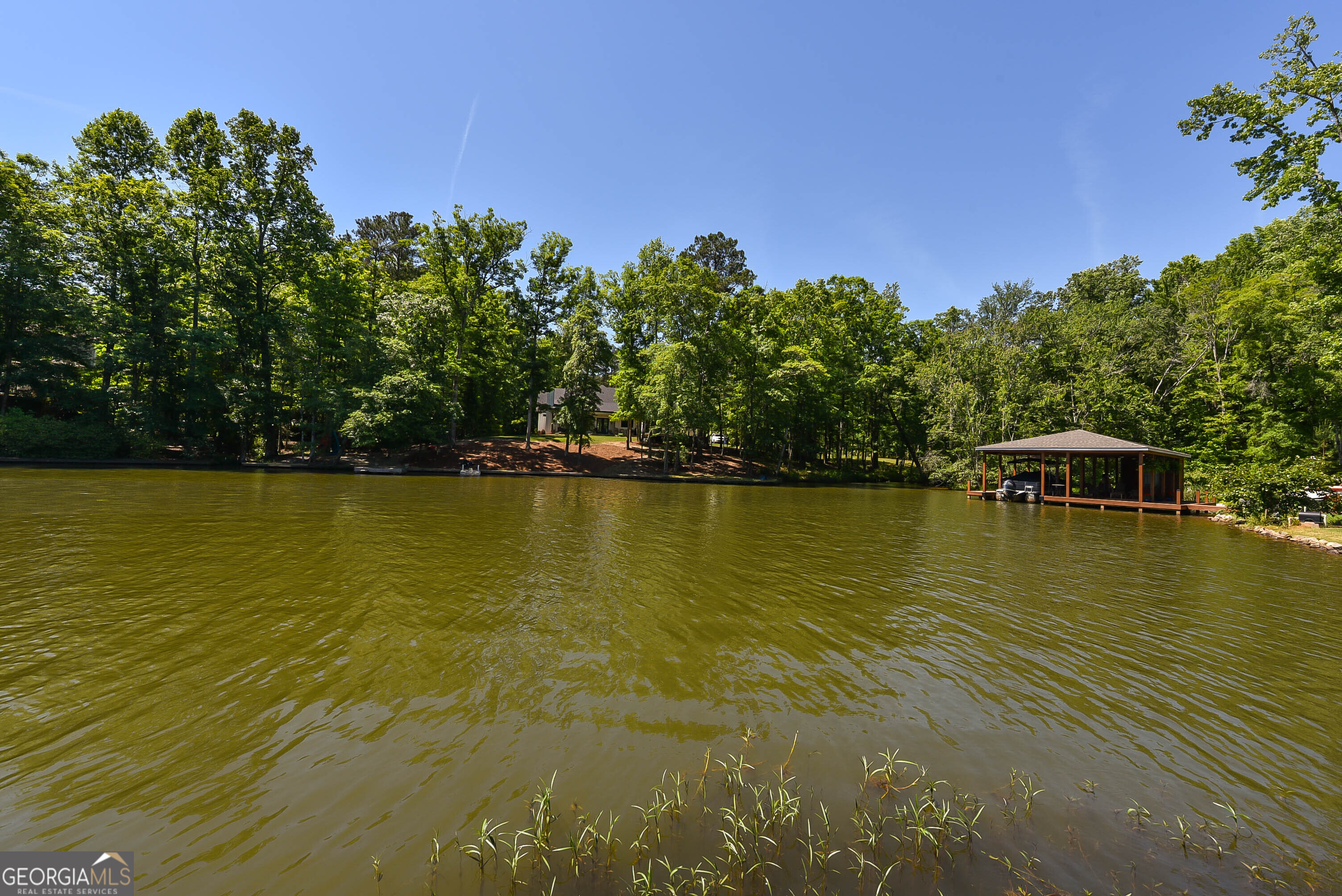 209 Lee Road 2121
