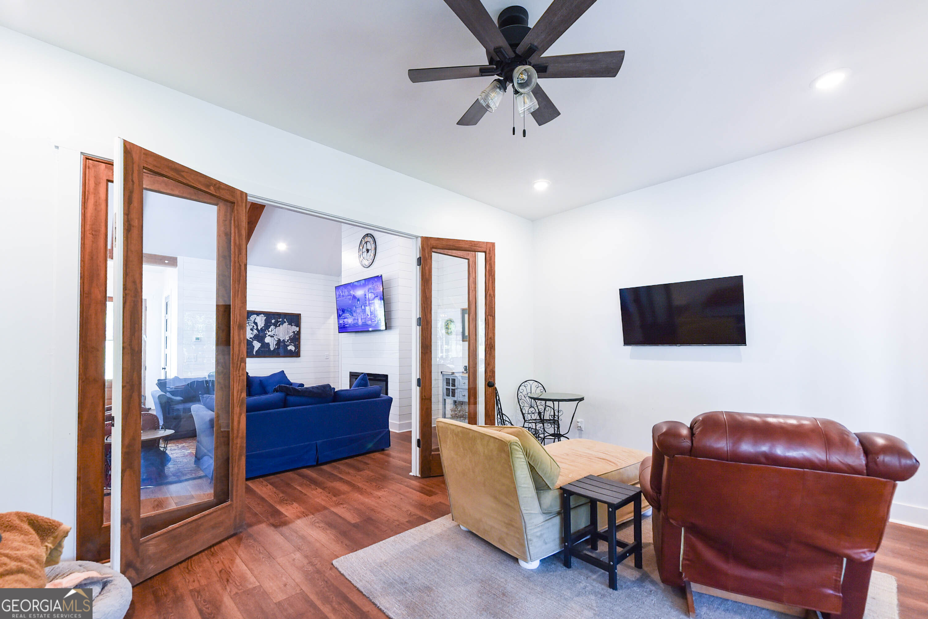 209 Lee Road 2121