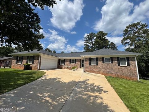 Photo of 1709 Elizabeth Court SW, Conyers, GA 30094 (MLS # 10610853)