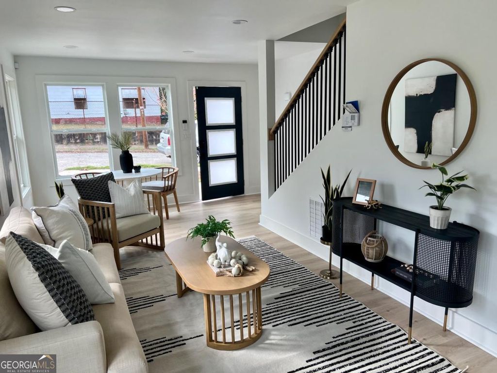Photo of 1058 West Avenue SW, Atlanta, GA 30315 (MLS # 10756466)