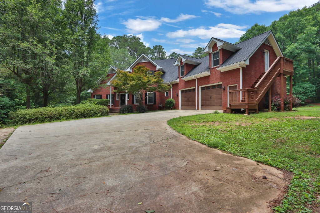 Photo of 60 Hickory Hill Drive, Oxford, GA 30054 (MLS # 10779983)