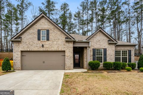 736 Red Wolf Run Atlanta GA 30349