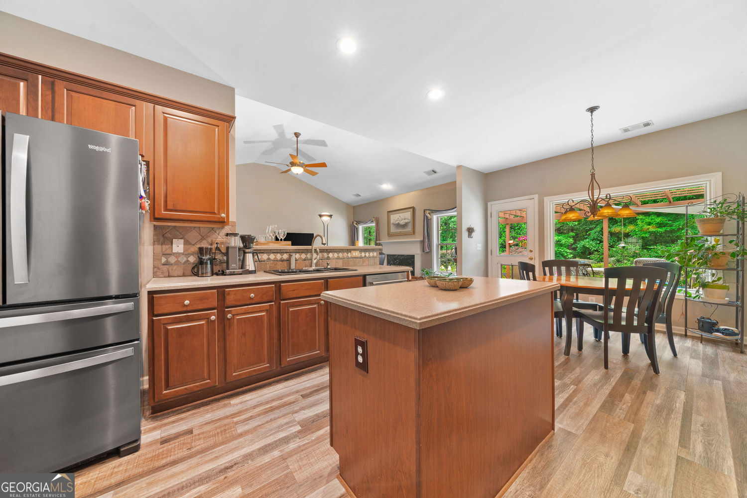 LONGMONT AT SUGARLOAF - Residential