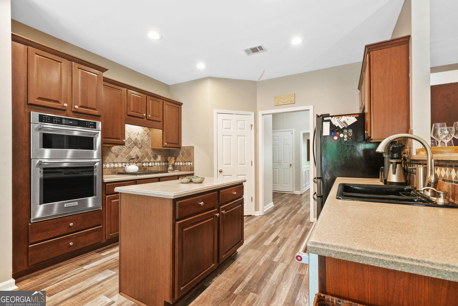 LONGMONT AT SUGARLOAF - Residential