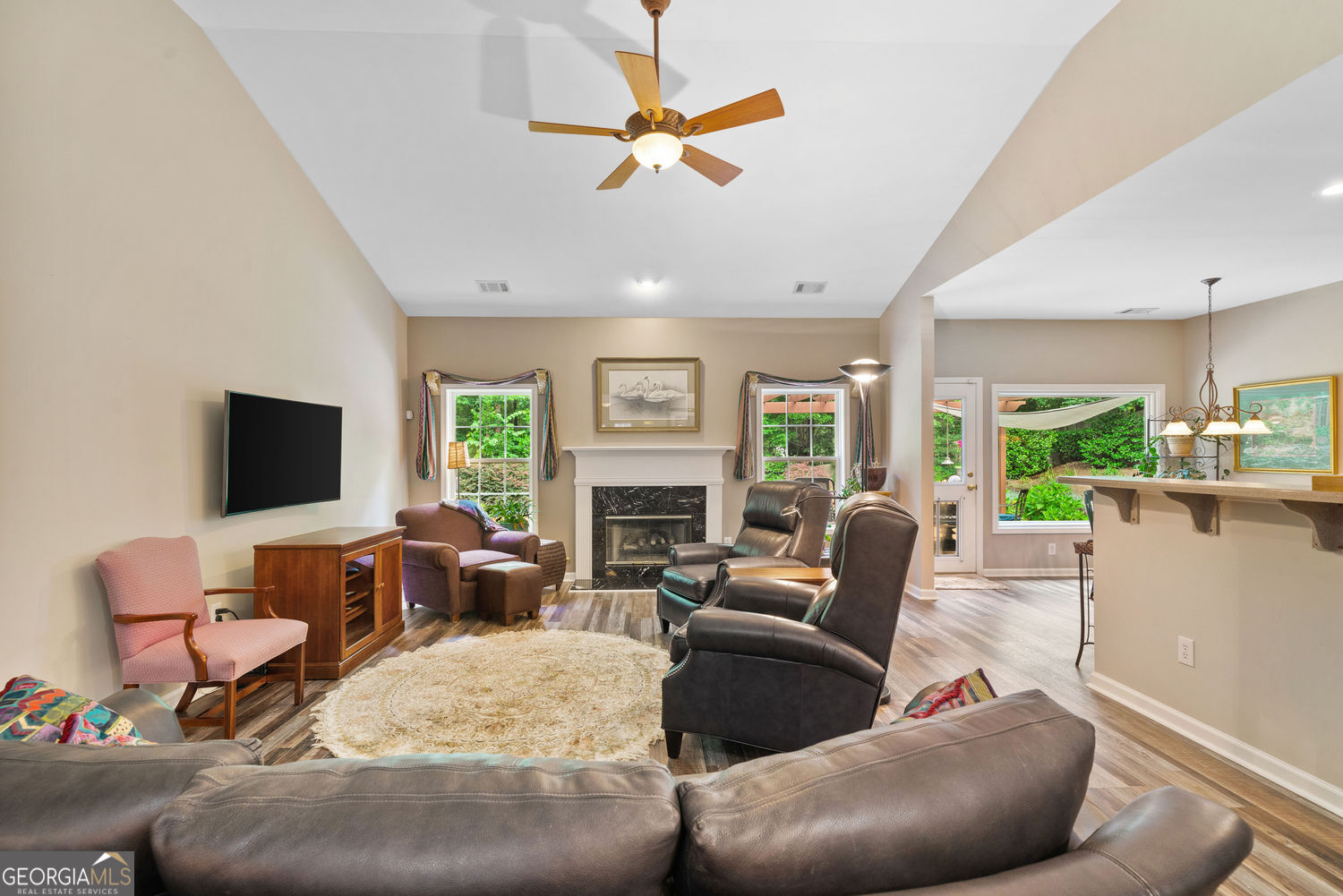 LONGMONT AT SUGARLOAF - Residential
