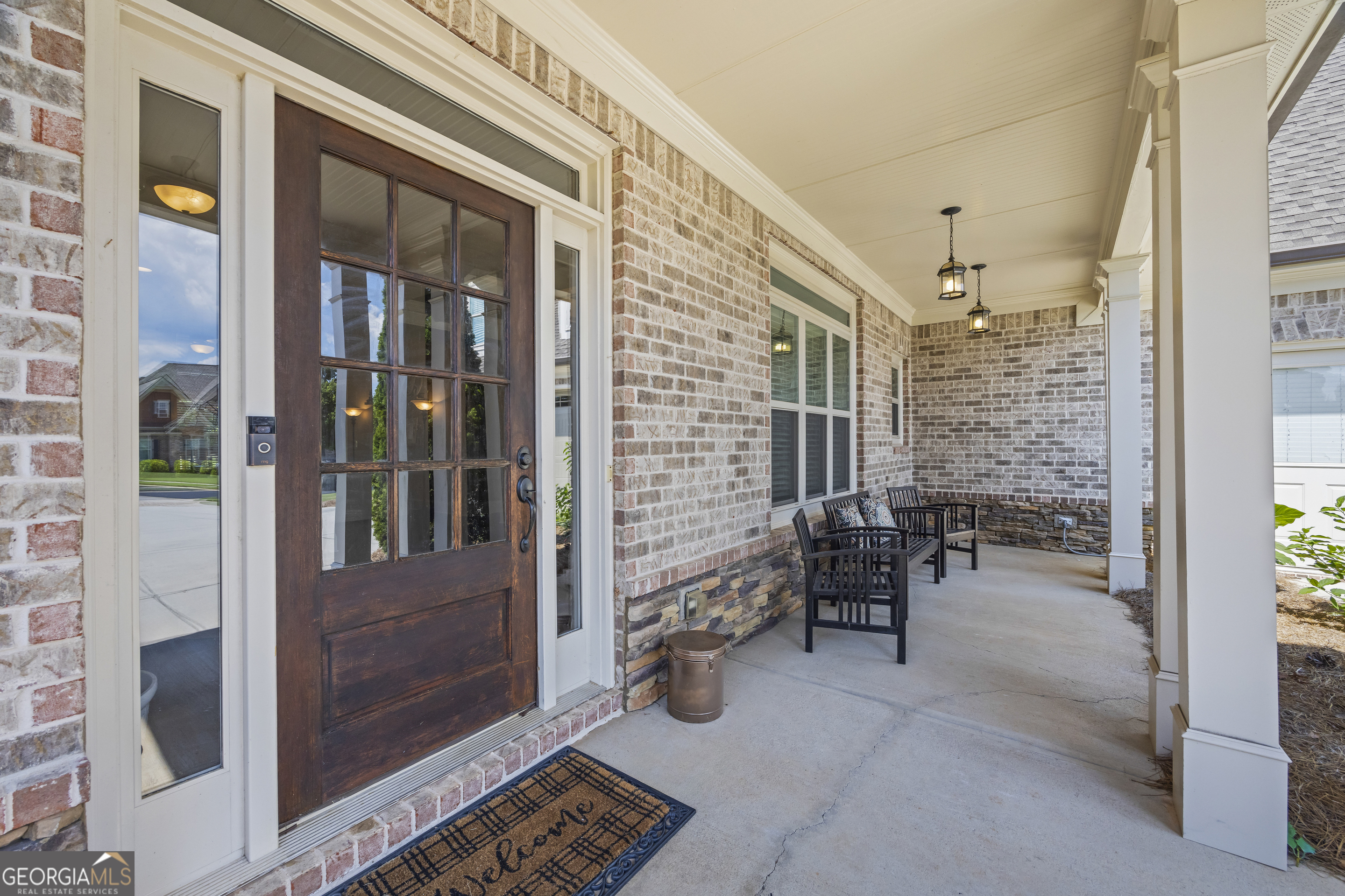 2453 Club Estates DR