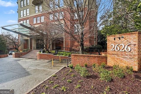 Photo of 2626 Peachtree Road NW #901, Atlanta, GA 30305 (MLS # 10695538)