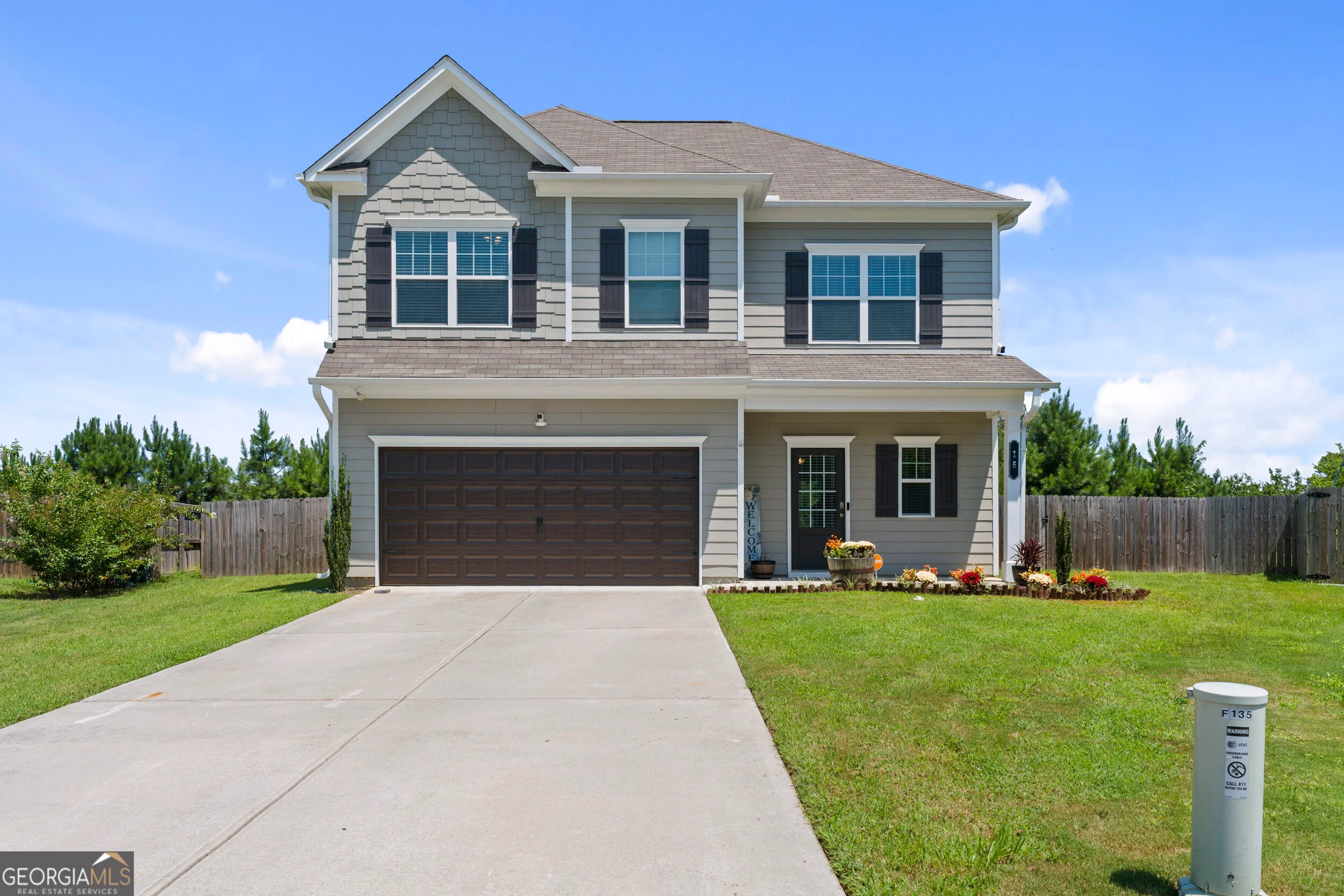 16 Jay Circle NW