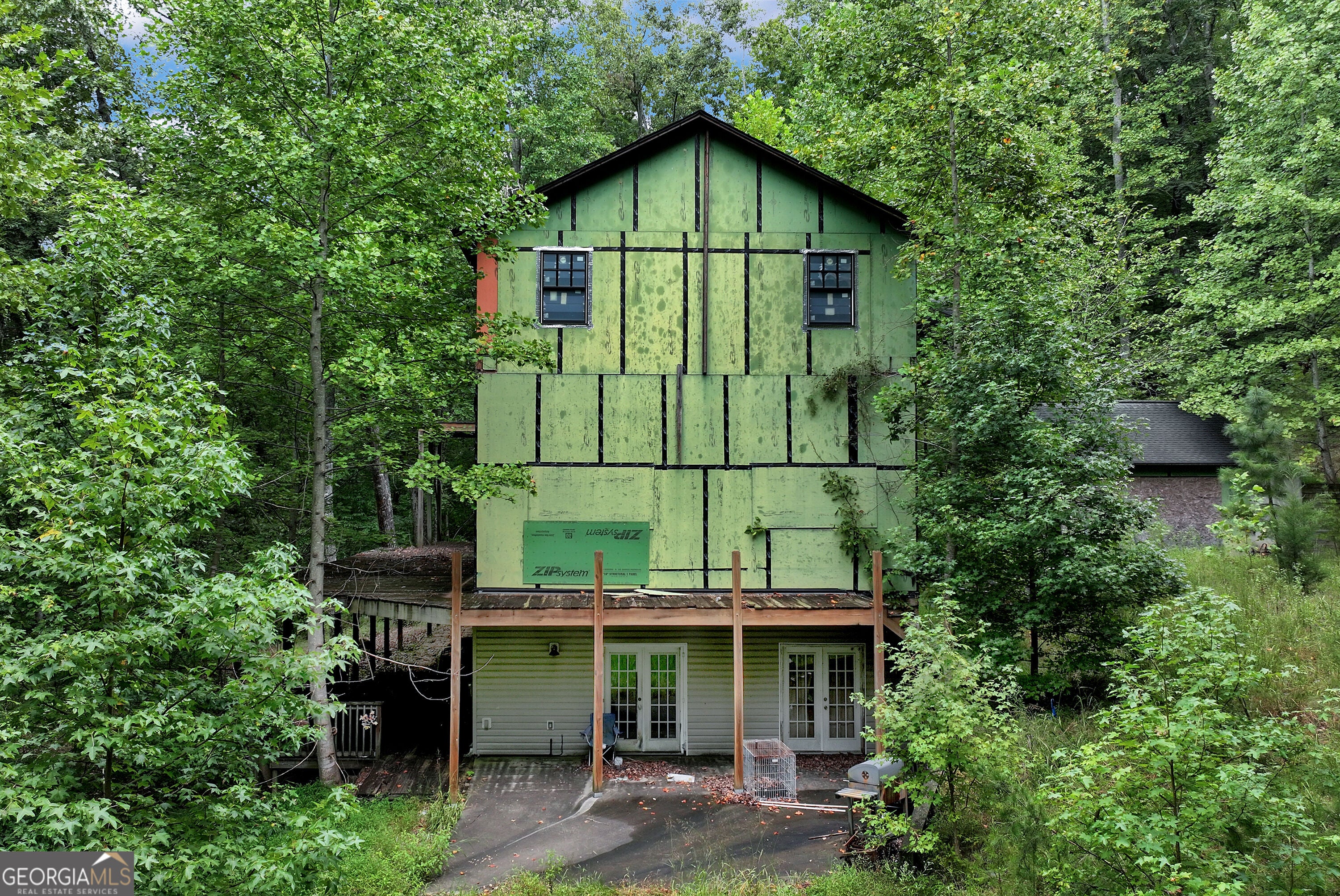 455 Carr RD