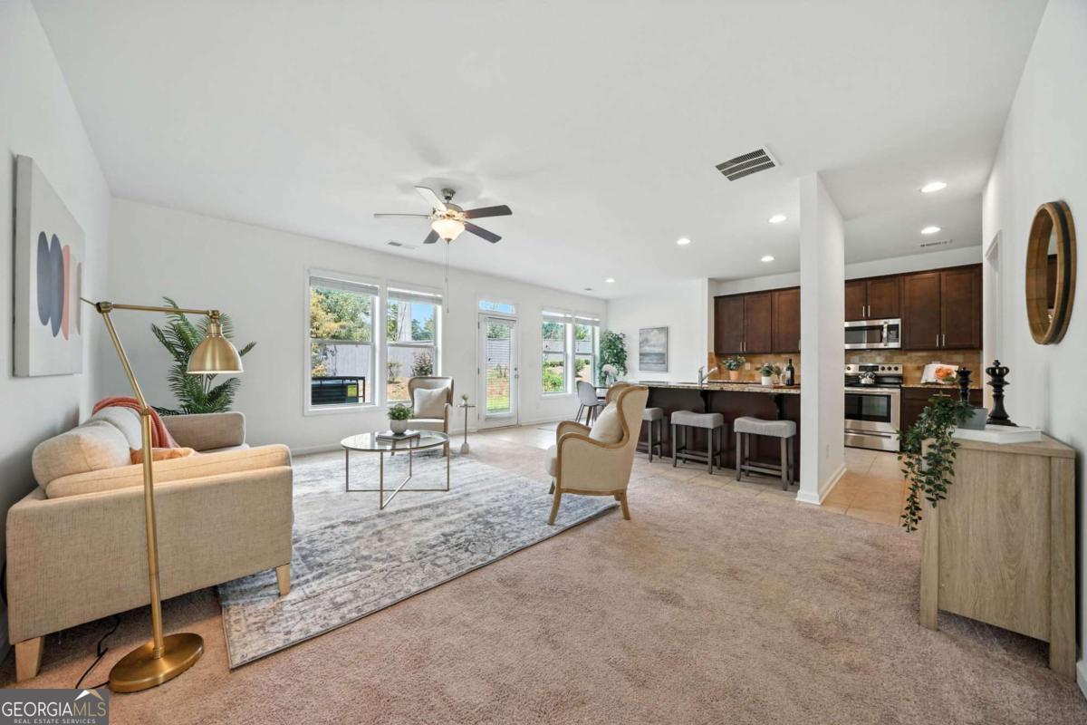 4245 Almanor CIR