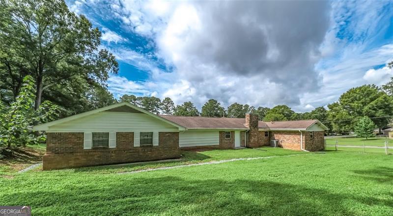 4045 COMPTON CIR