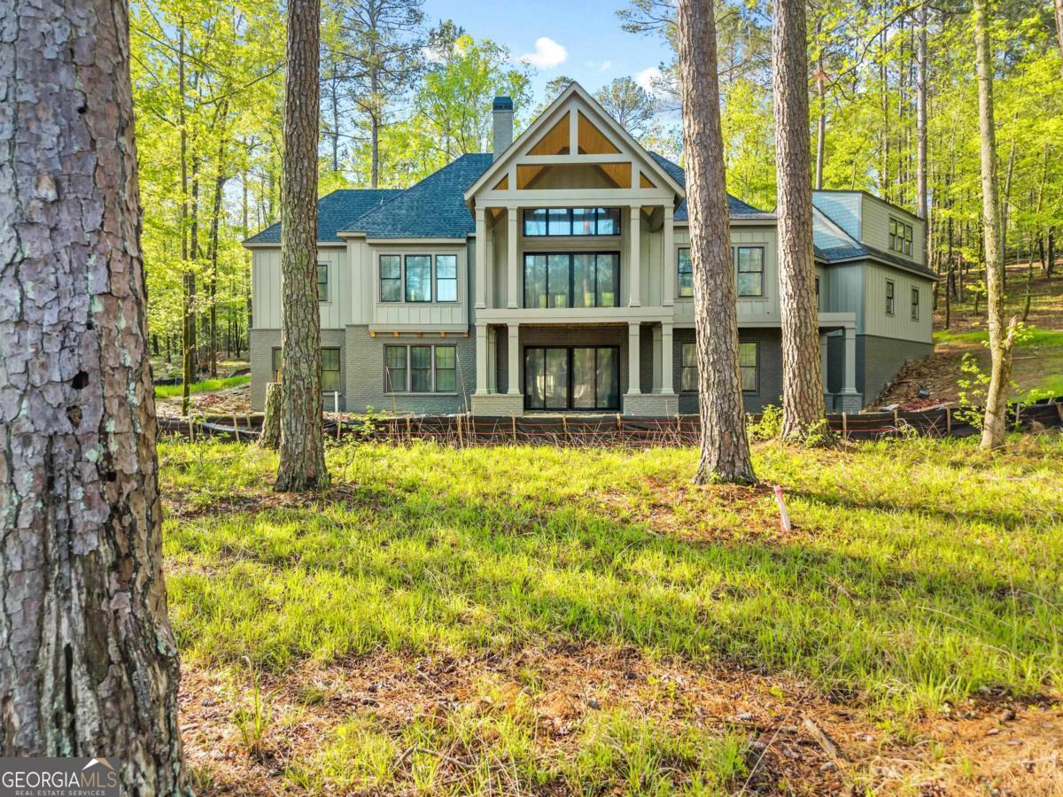 1281 Snug Harbor DR