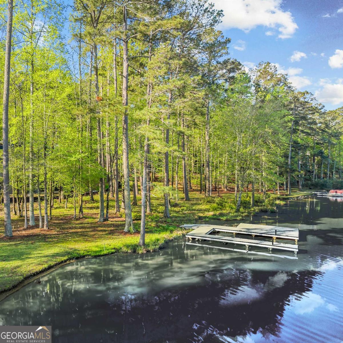 1281 Snug Harbor DR