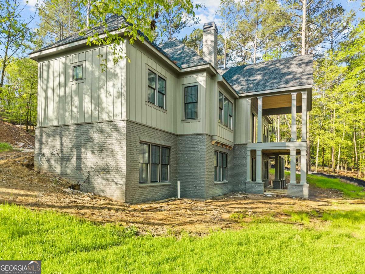 1281 Snug Harbor DR