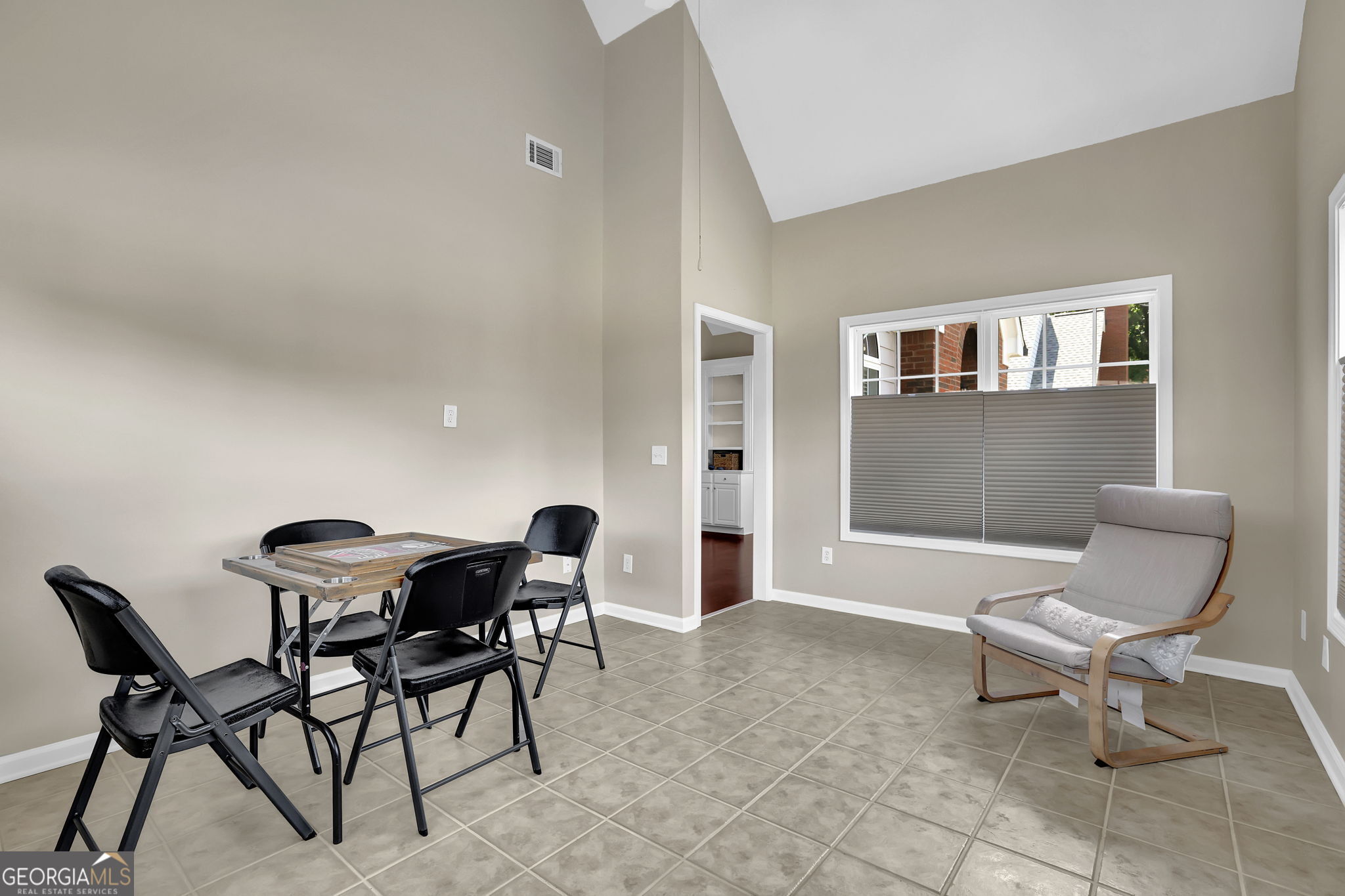 Canton, Georgia 30114, United States, 3 Bedrooms Bedrooms, ,2 BathroomsBathrooms,Residential,Active,220191