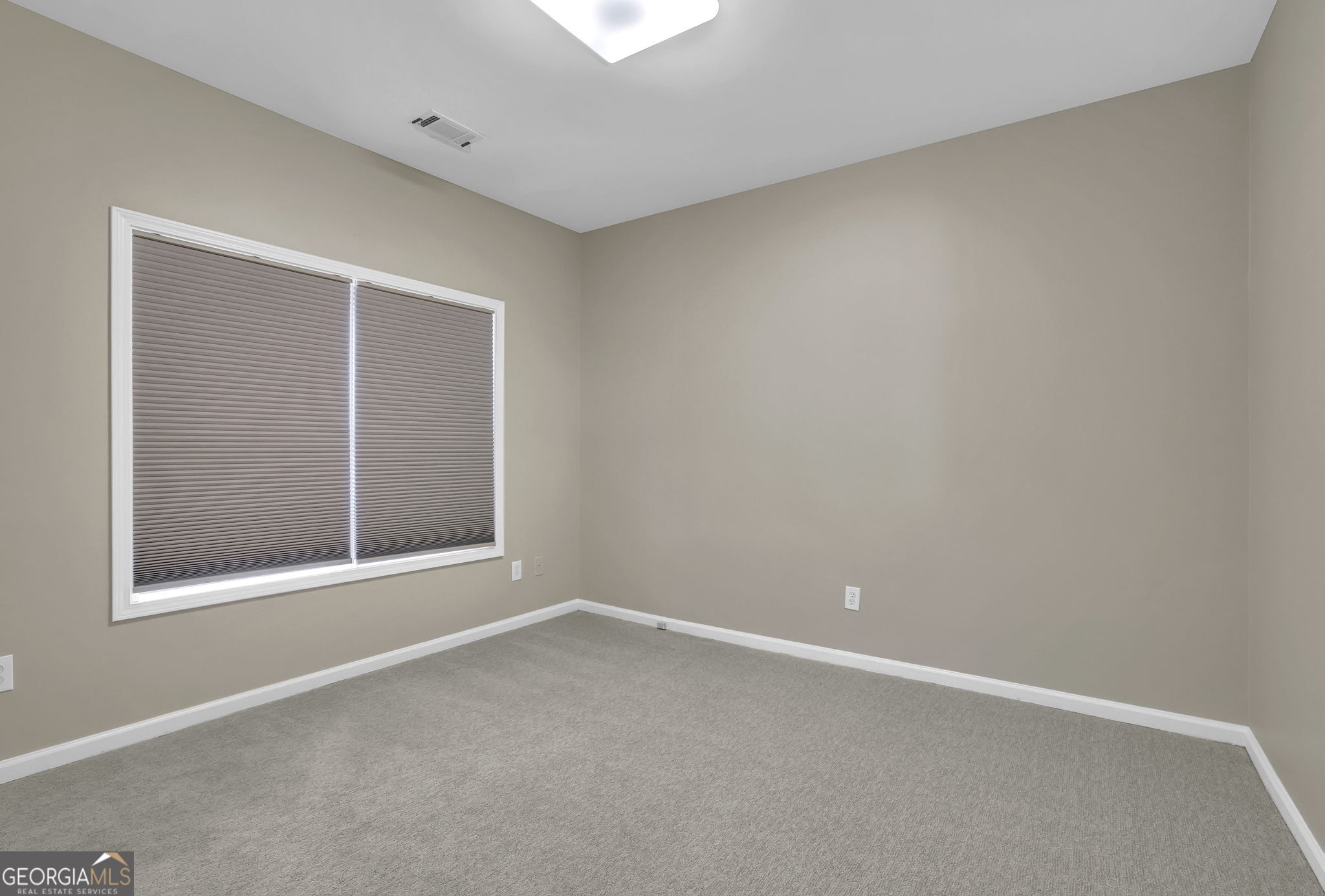 Canton, Georgia 30114, United States, 3 Bedrooms Bedrooms, ,2 BathroomsBathrooms,Residential,Active,220191