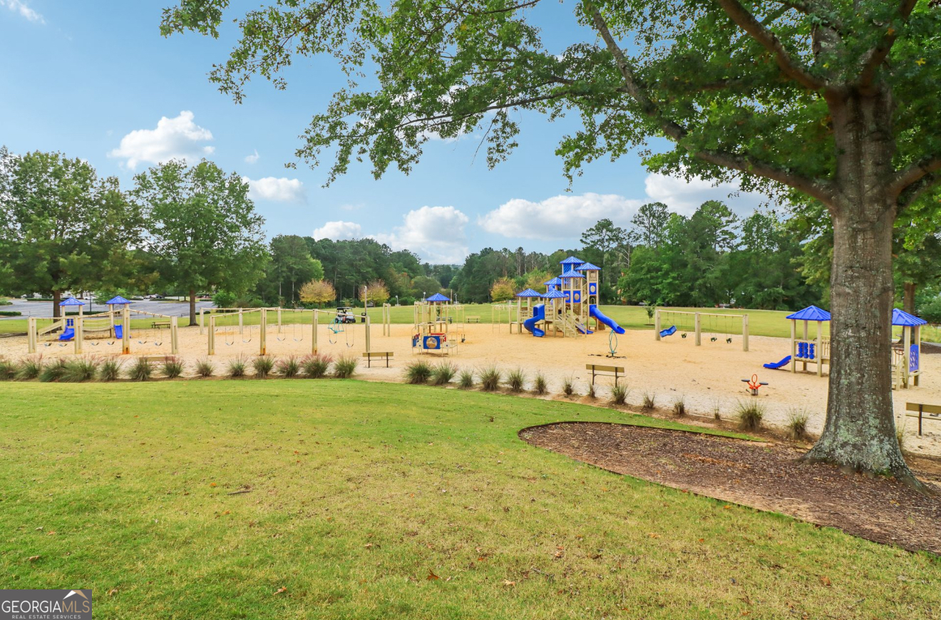 Canton, Georgia 30114, United States, 3 Bedrooms Bedrooms, ,2 BathroomsBathrooms,Residential,Active,220191