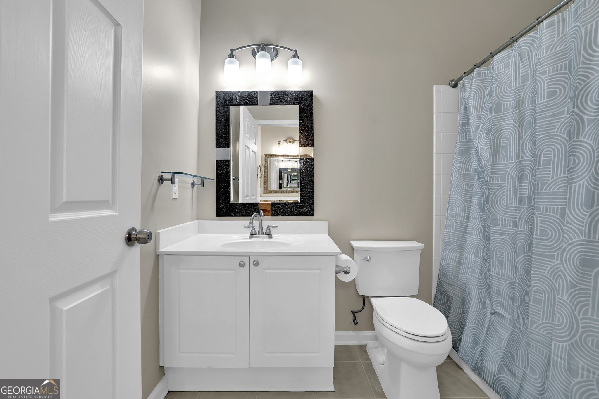 Canton, Georgia 30114, United States, 3 Bedrooms Bedrooms, ,2 BathroomsBathrooms,Residential,Active,220191