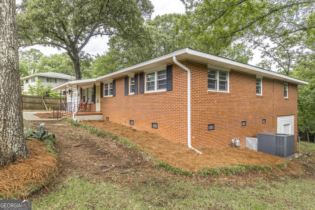 123 Robinhood DR