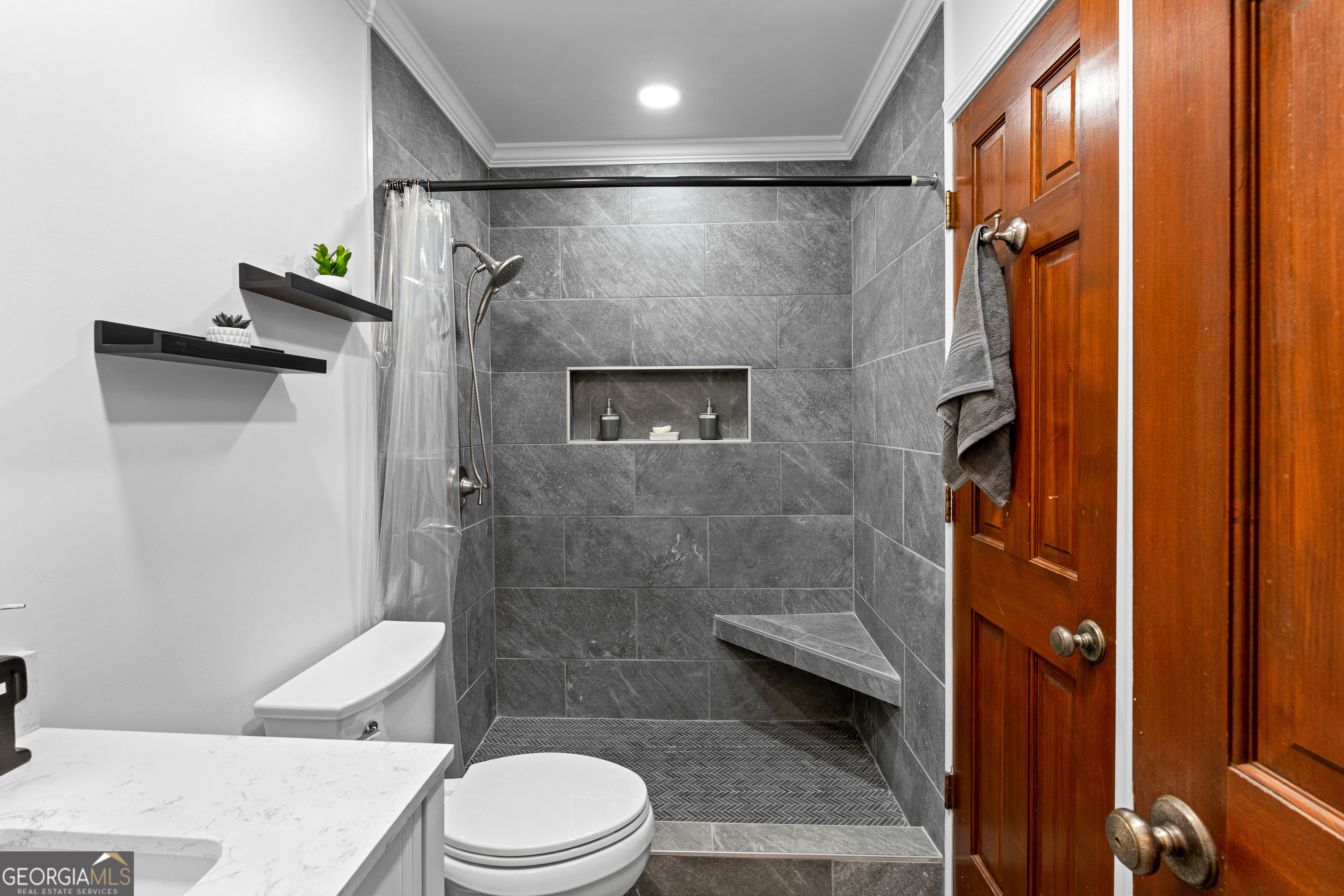 Hampton, Georgia 30228, United States, 5 Bedrooms Bedrooms, ,3 BathroomsBathrooms,Residential,Active,207783