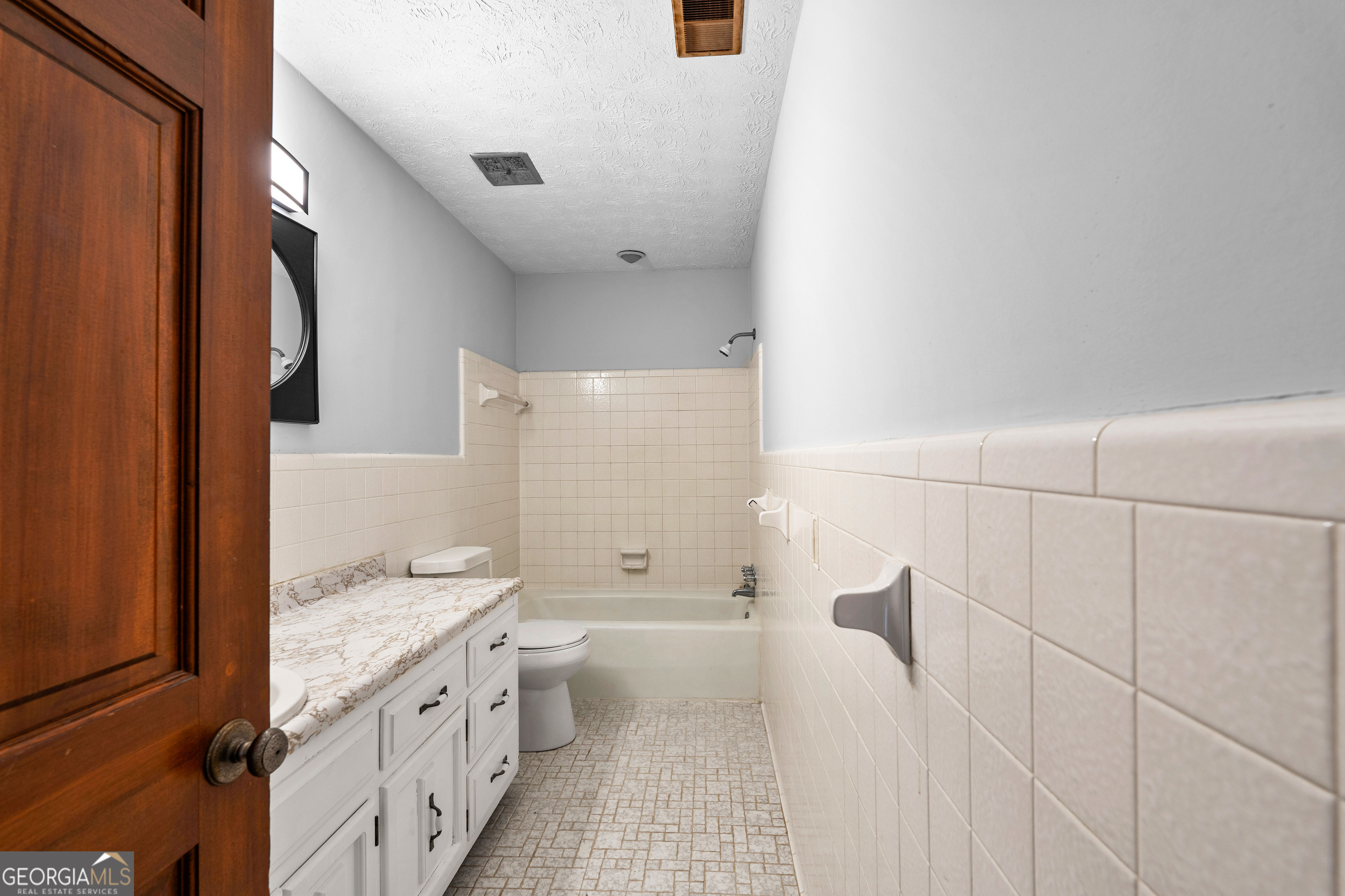 Hampton, Georgia 30228, United States, 5 Bedrooms Bedrooms, ,3 BathroomsBathrooms,Residential,Active,207783