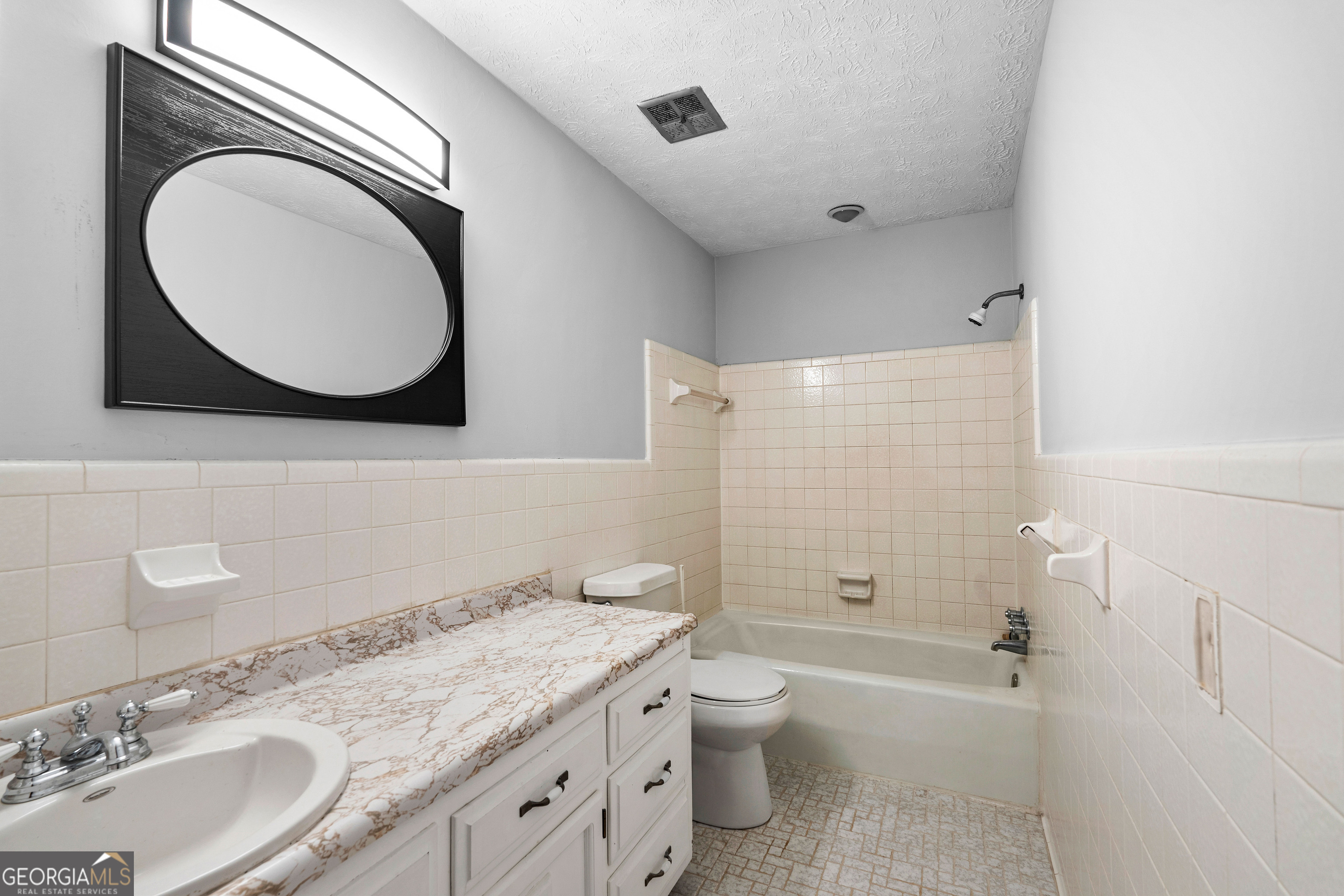 Hampton, Georgia 30228, United States, 5 Bedrooms Bedrooms, ,3 BathroomsBathrooms,Residential,Active,207783