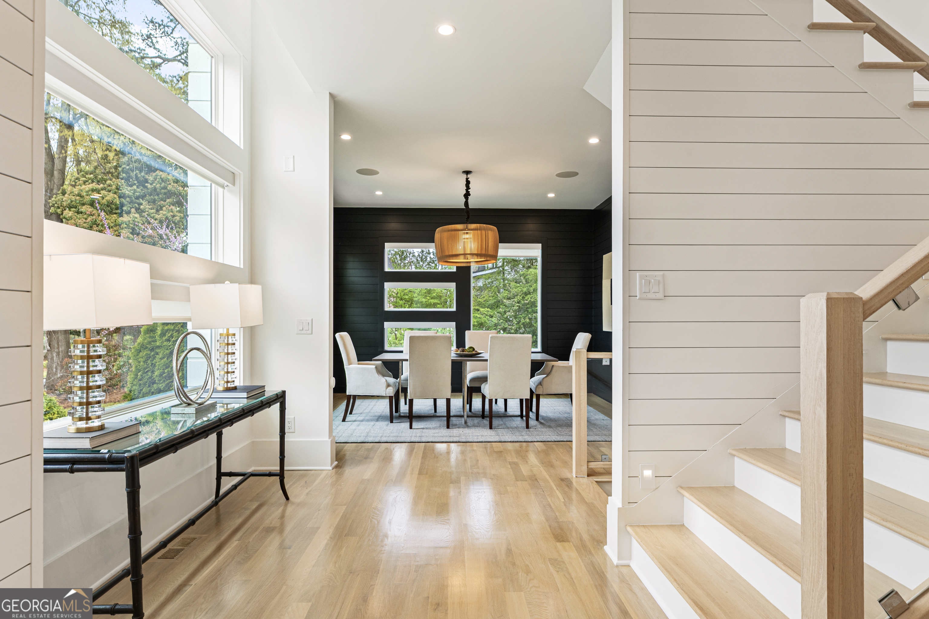 1546 Windsor PKWY NE