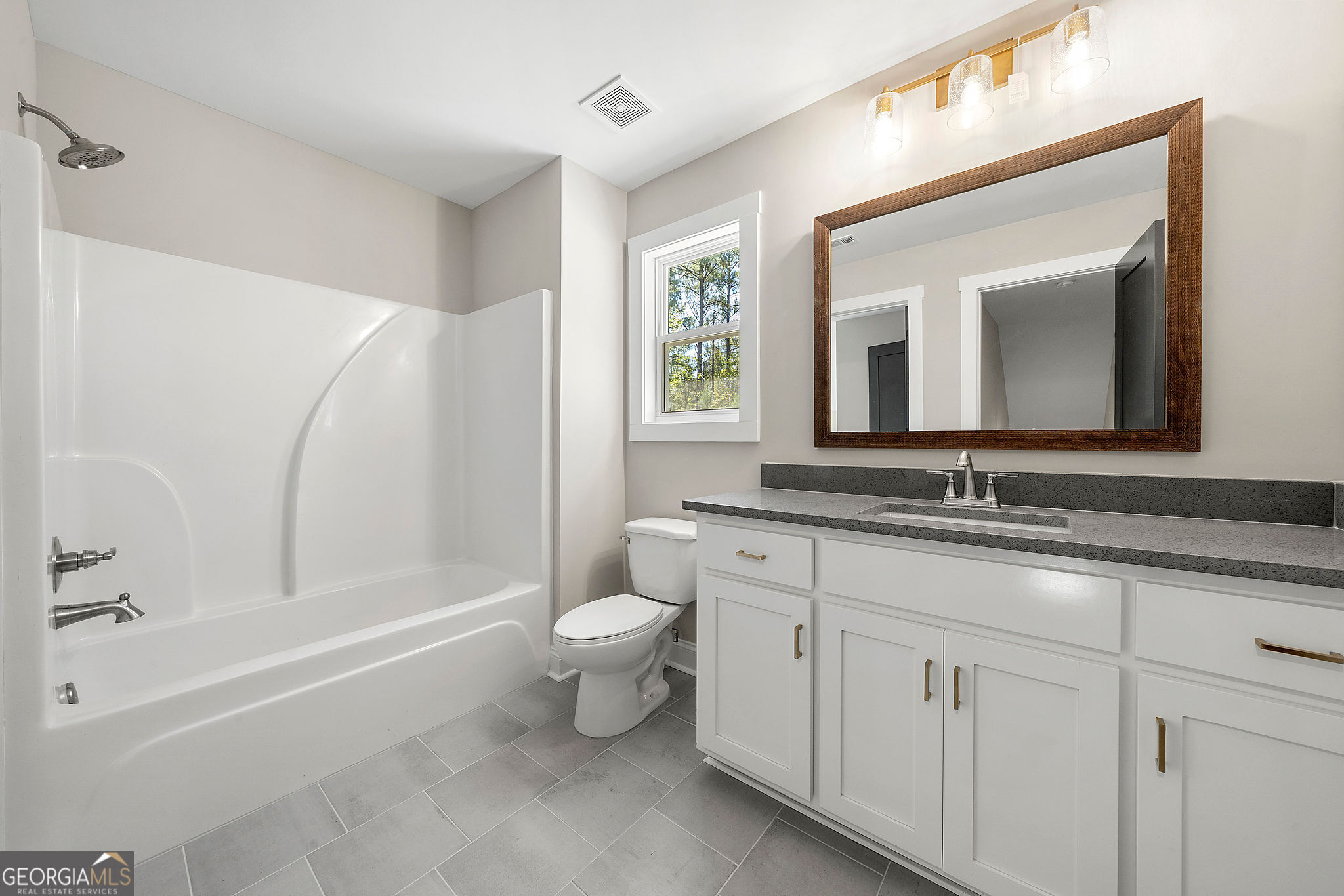 Senoia, Georgia 30276, United States, 4 Bedrooms Bedrooms, ,4 BathroomsBathrooms,Residential,Active,219242