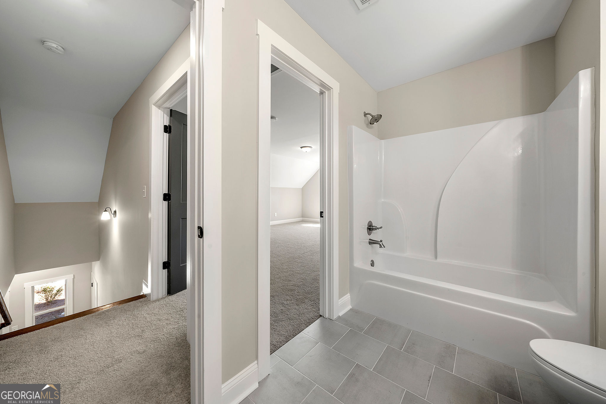 Senoia, Georgia 30276, United States, 4 Bedrooms Bedrooms, ,4 BathroomsBathrooms,Residential,Active,219242