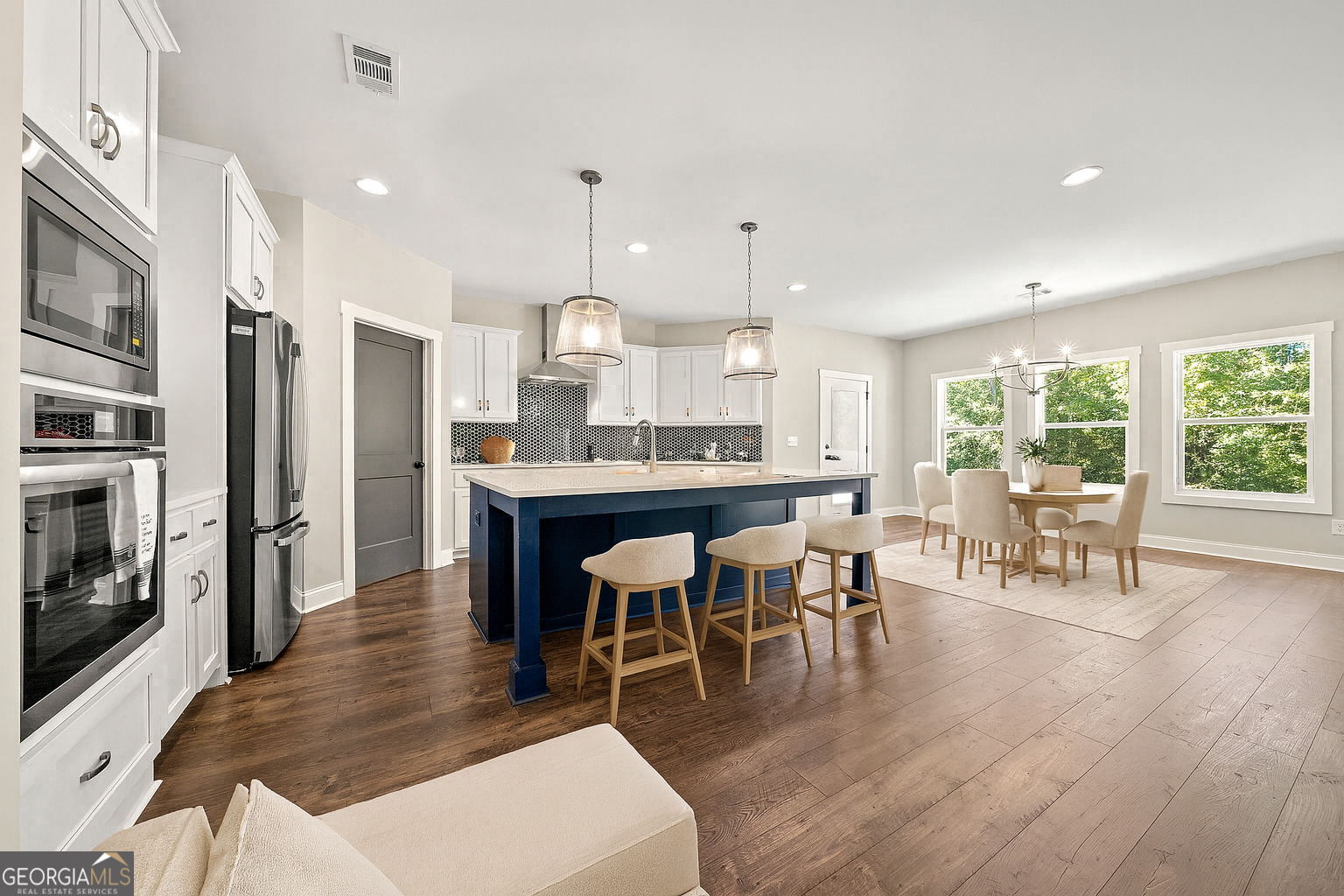 Senoia, Georgia 30276, United States, 4 Bedrooms Bedrooms, ,4 BathroomsBathrooms,Residential,Active,219242