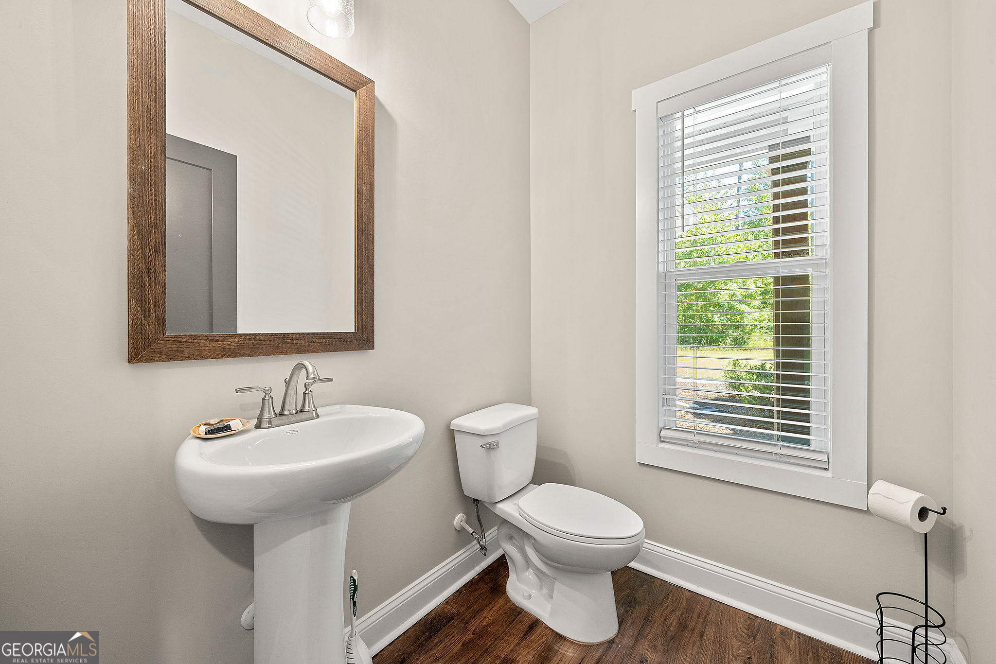 Senoia, Georgia 30276, United States, 4 Bedrooms Bedrooms, ,4 BathroomsBathrooms,Residential,Active,219242