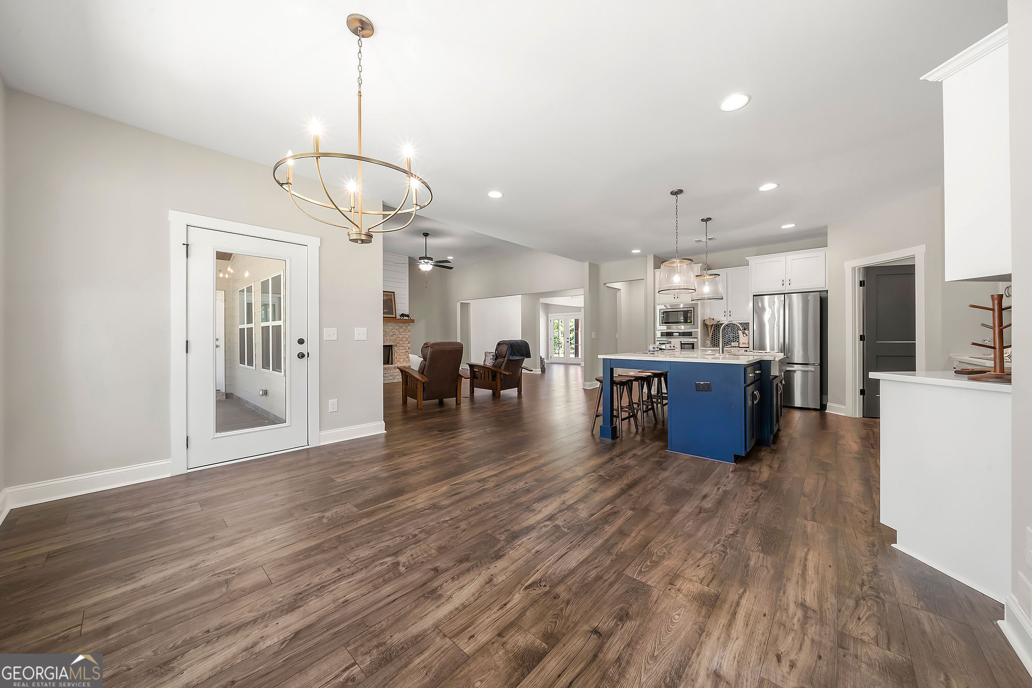 Senoia, Georgia 30276, United States, 4 Bedrooms Bedrooms, ,4 BathroomsBathrooms,Residential,Active,219242