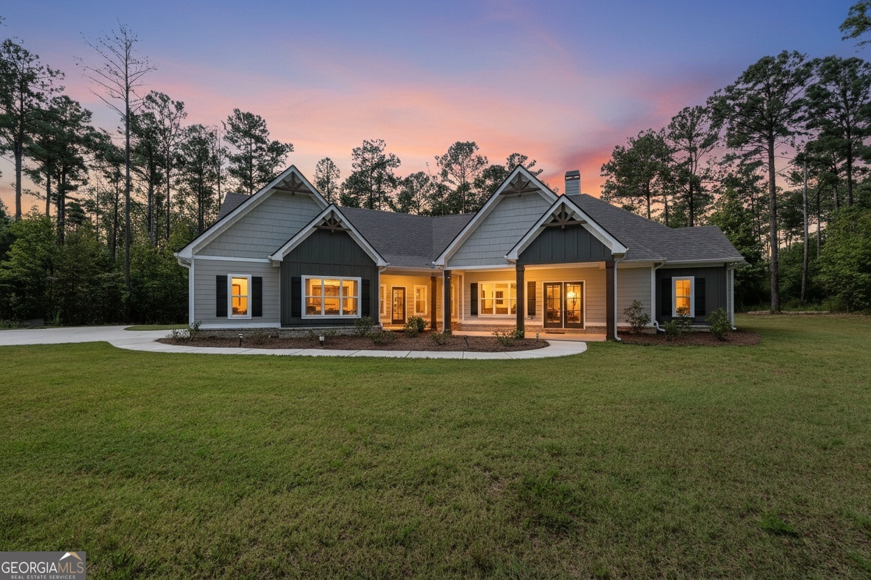 Senoia, Georgia 30276, United States, 4 Bedrooms Bedrooms, ,4 BathroomsBathrooms,Residential,Active,219242