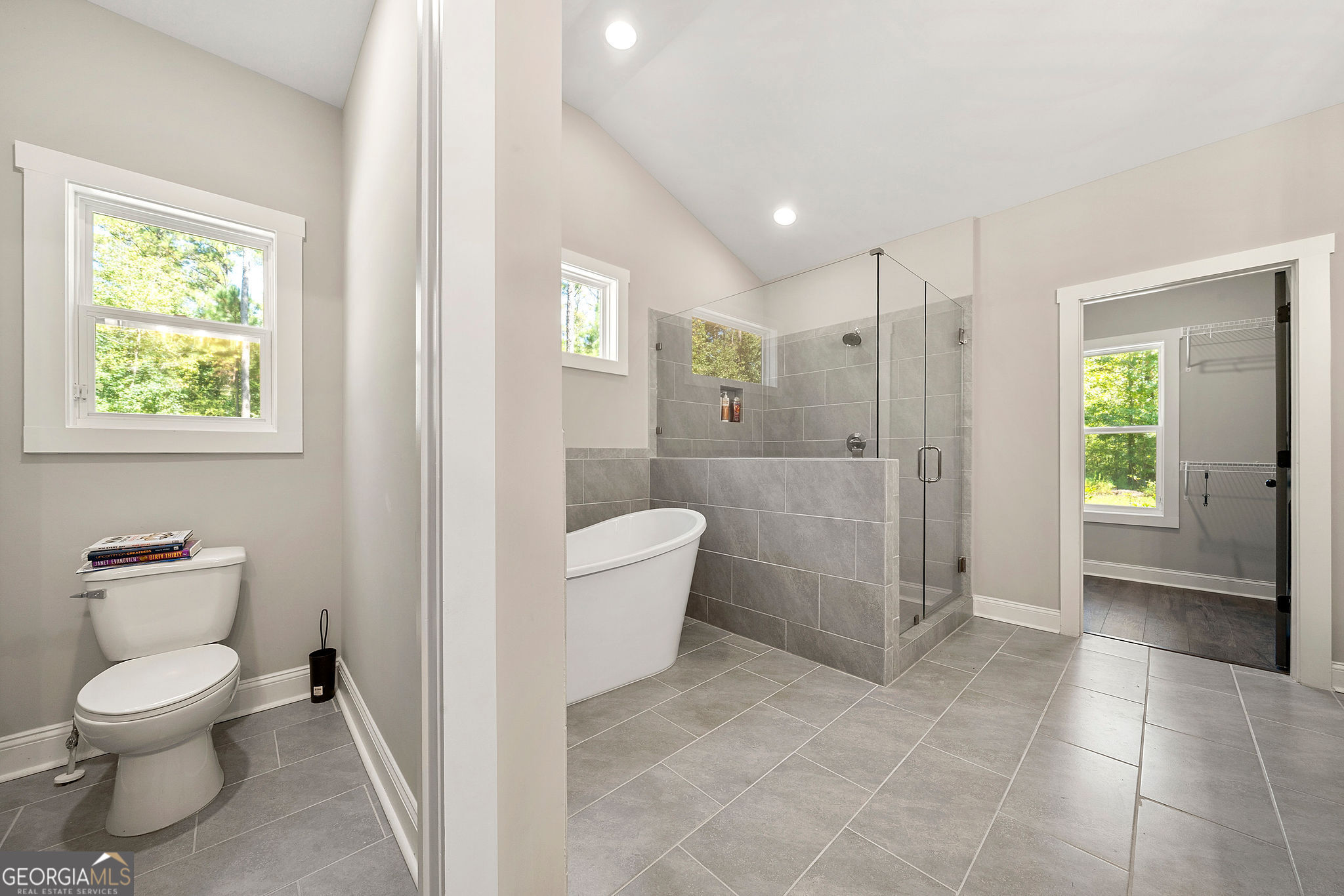 Senoia, Georgia 30276, United States, 4 Bedrooms Bedrooms, ,4 BathroomsBathrooms,Residential,Active,219242