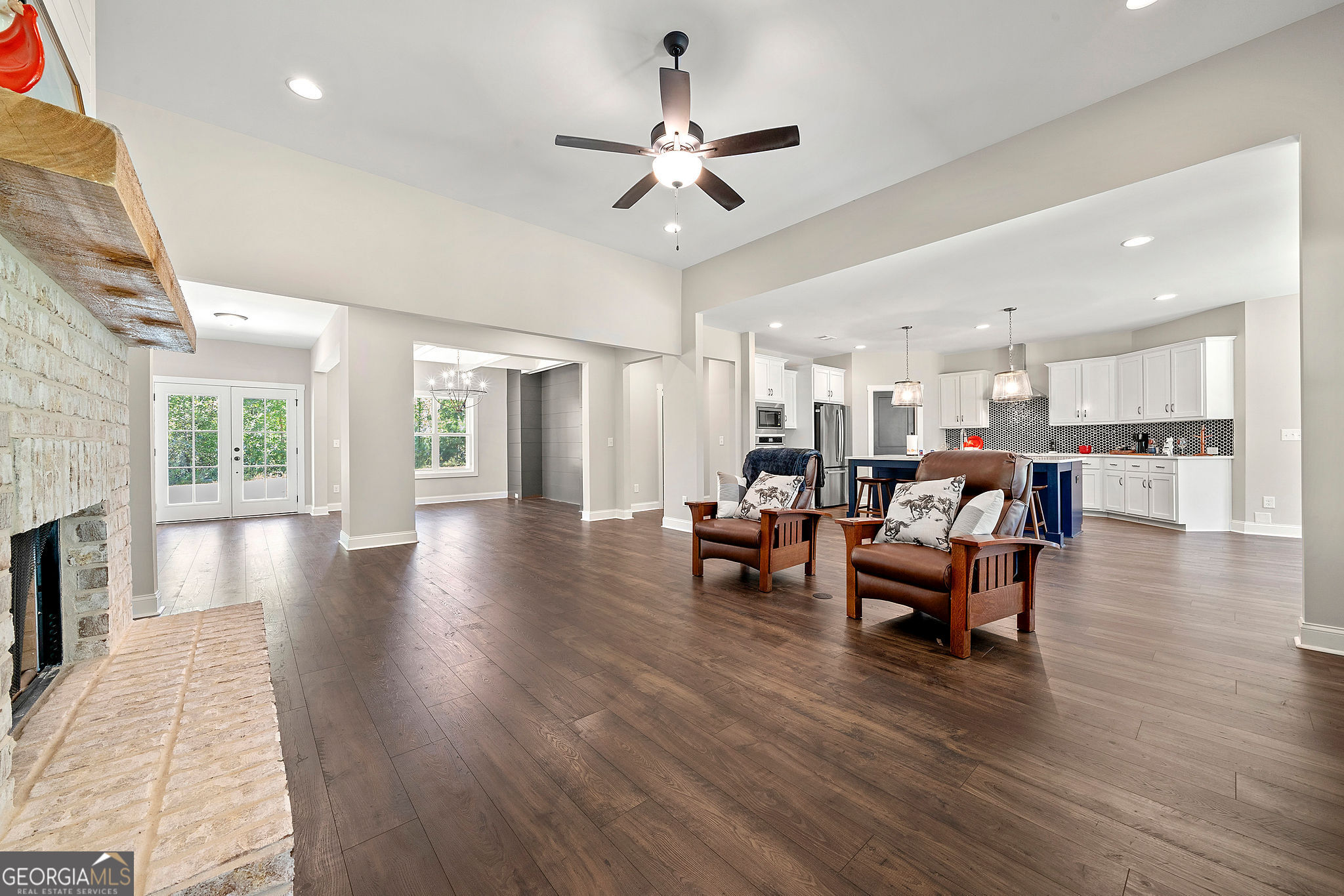 Senoia, Georgia 30276, United States, 4 Bedrooms Bedrooms, ,4 BathroomsBathrooms,Residential,Active,219242