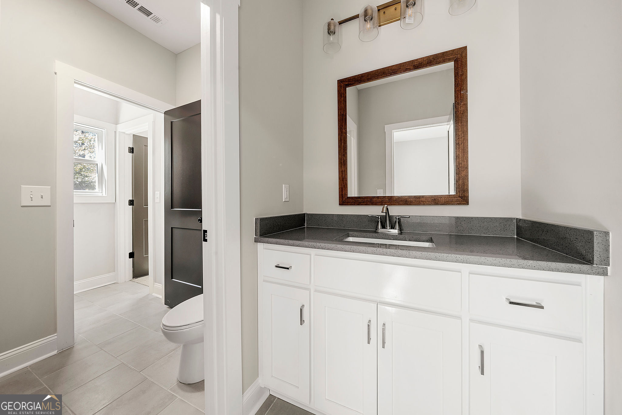 Senoia, Georgia 30276, United States, 4 Bedrooms Bedrooms, ,4 BathroomsBathrooms,Residential,Active,219242