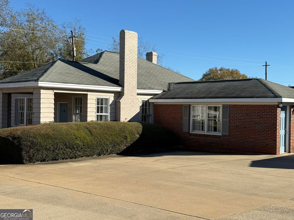 Photo of 102 Barnes Mill Road, Hamilton, GA 31811 (MLS # 10641800)