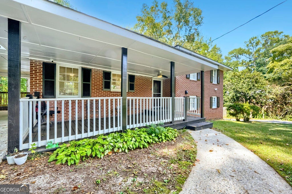 Photo of 110 Circle Drive, Hampton, GA 30228 (MLS # 10874569)