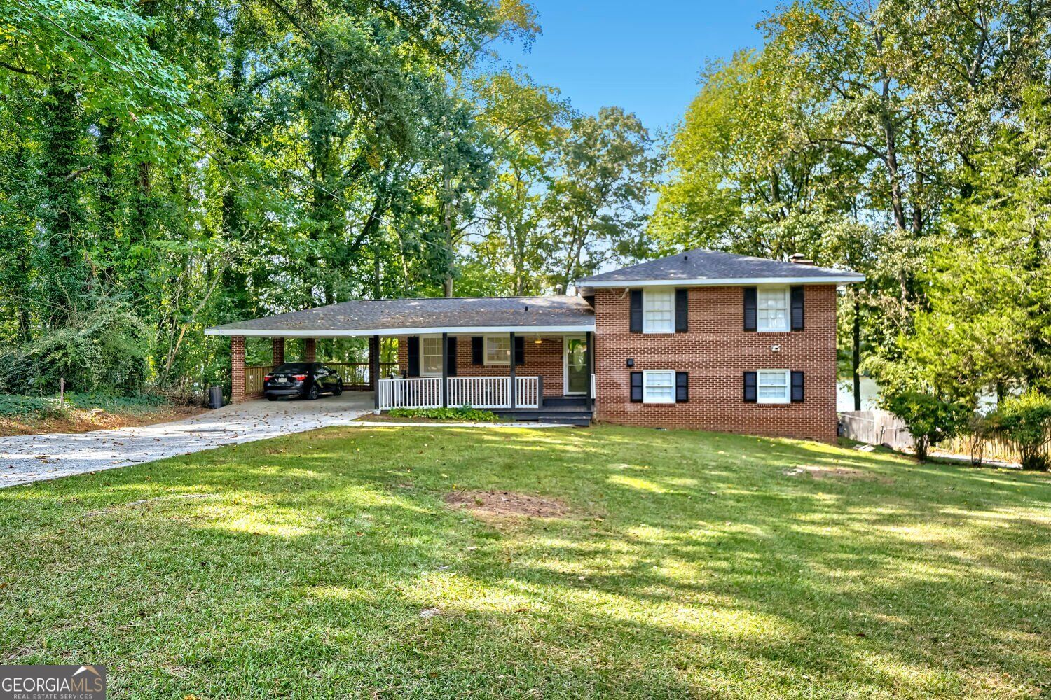 110 Circle DR