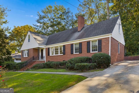 Photo of 1045 Citadel Drive NE, Atlanta, GA 30324 (MLS # 10878988)