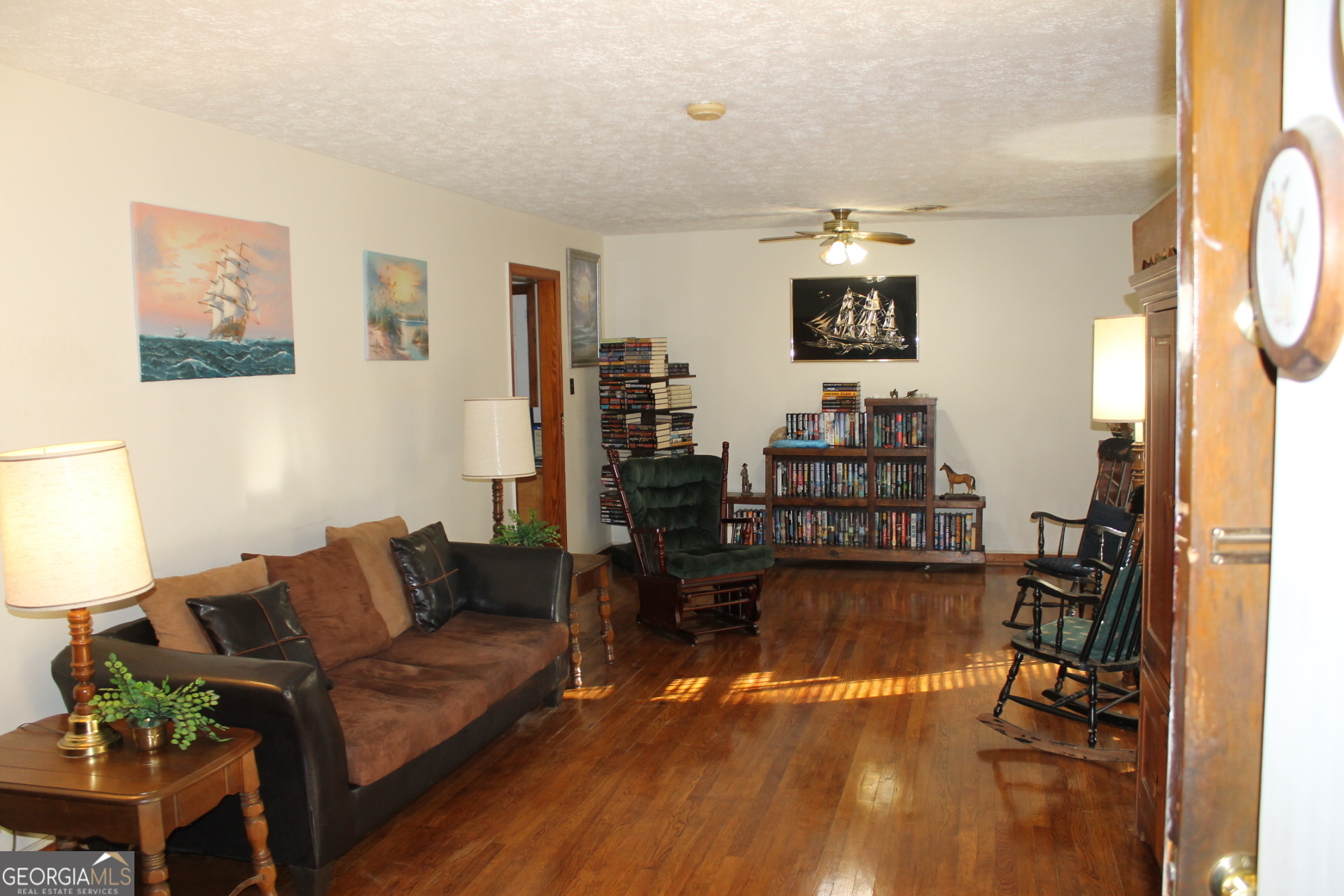 102 Dennis DR