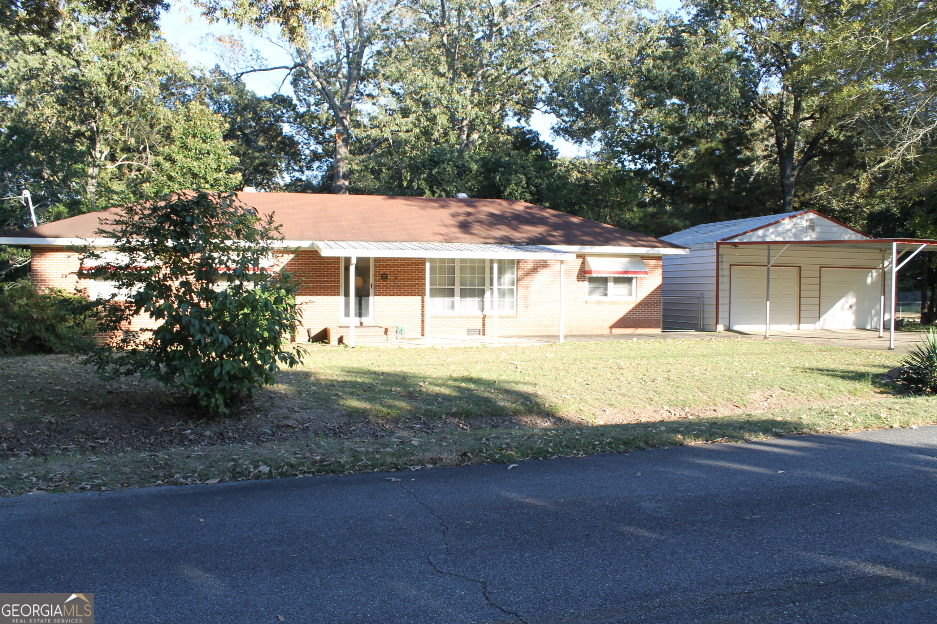 102 Dennis DR