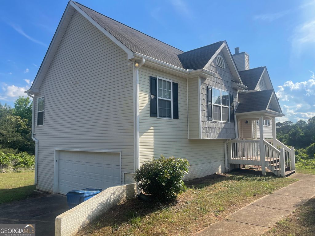 Photo of 6 Hastings Ct, LaGrange, GA 30240 (MLS # 10742215)