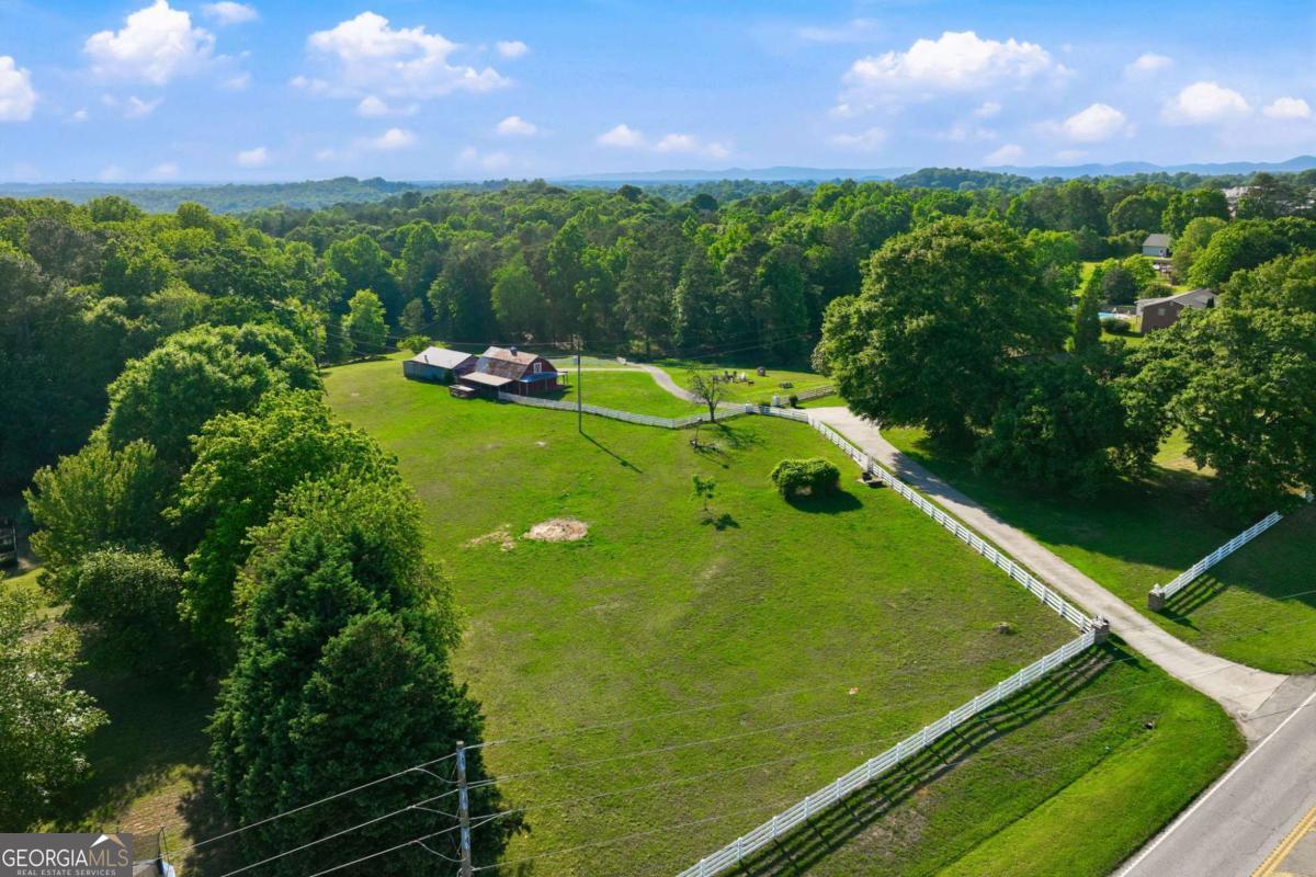 4711 Mount Vernon RD