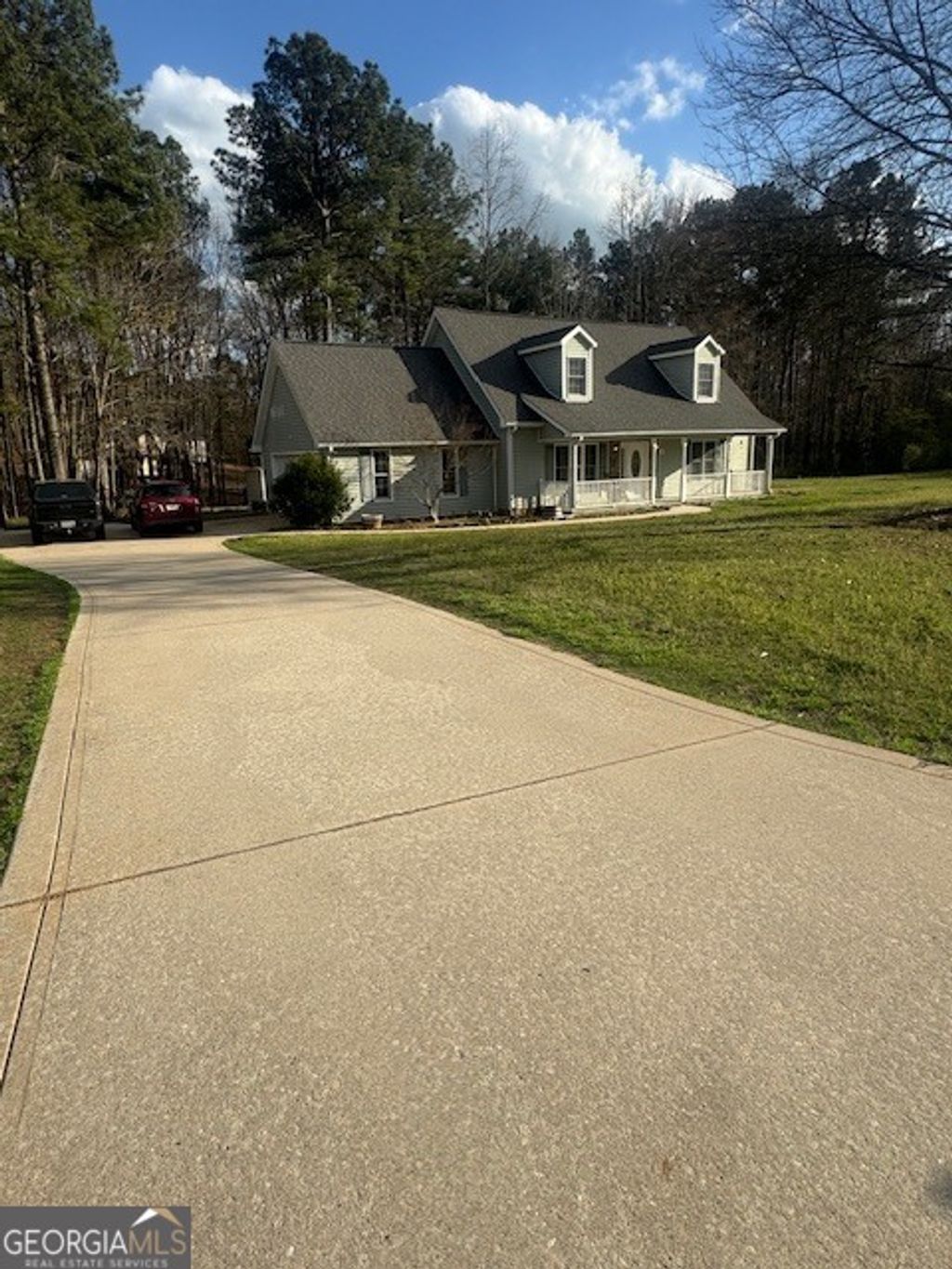 Photo of 35 Chestnut Drive, Covington, GA 30016 (MLS # 10709385)