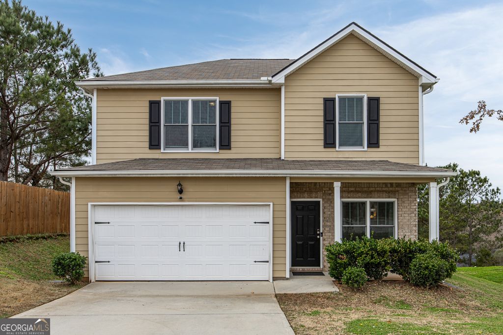 Photo of 11061 Shadow Court, Hampton, GA 30228 (MLS # 10663749)
