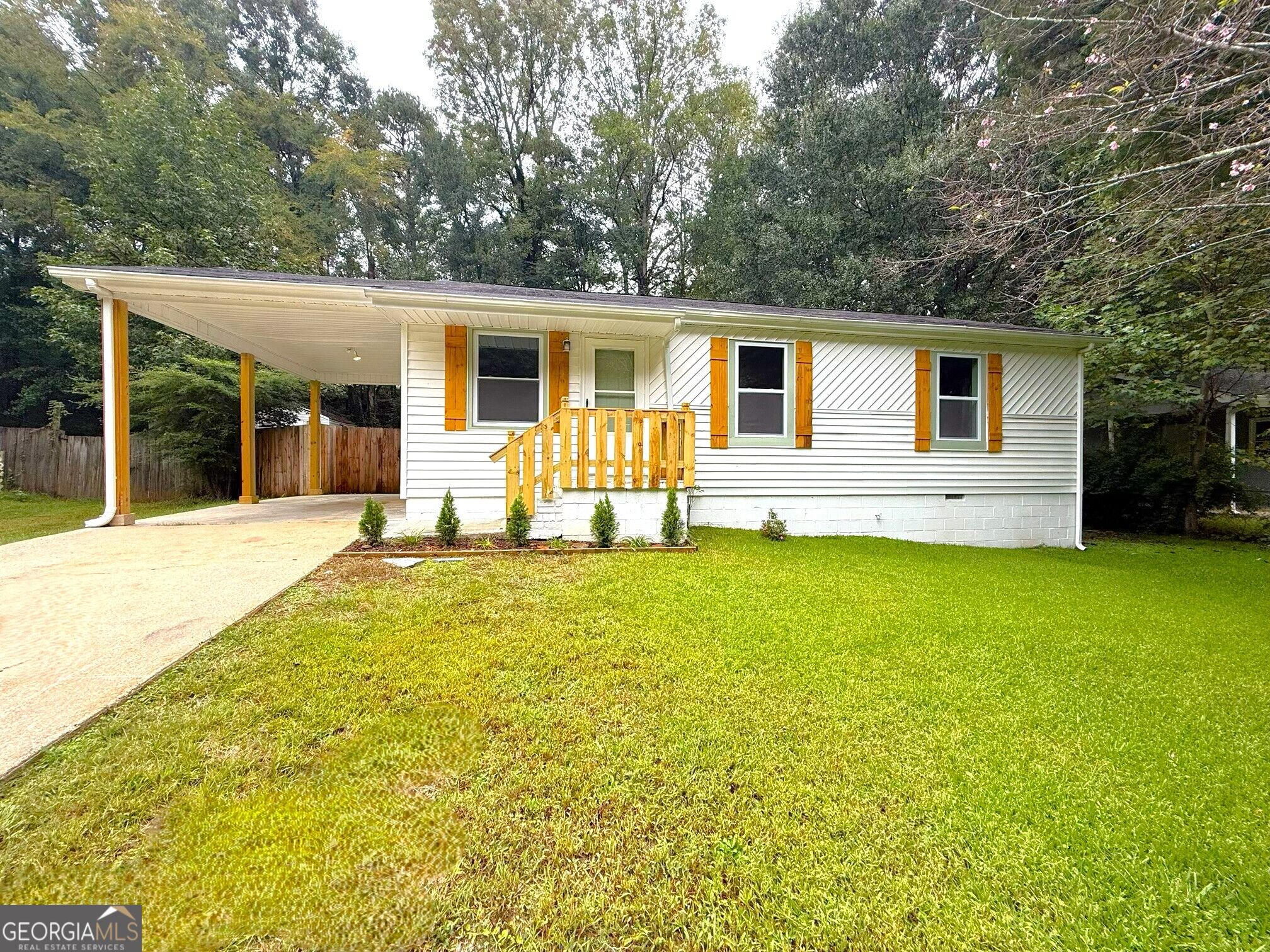 2030 Sanders DR