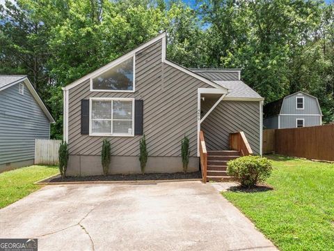 4679 CANDLEWYCK Buford GA 30518