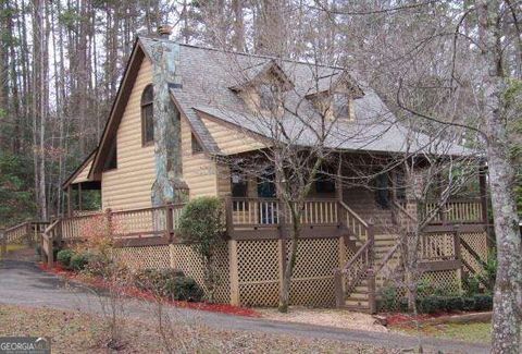 A home in Mineral Bluff